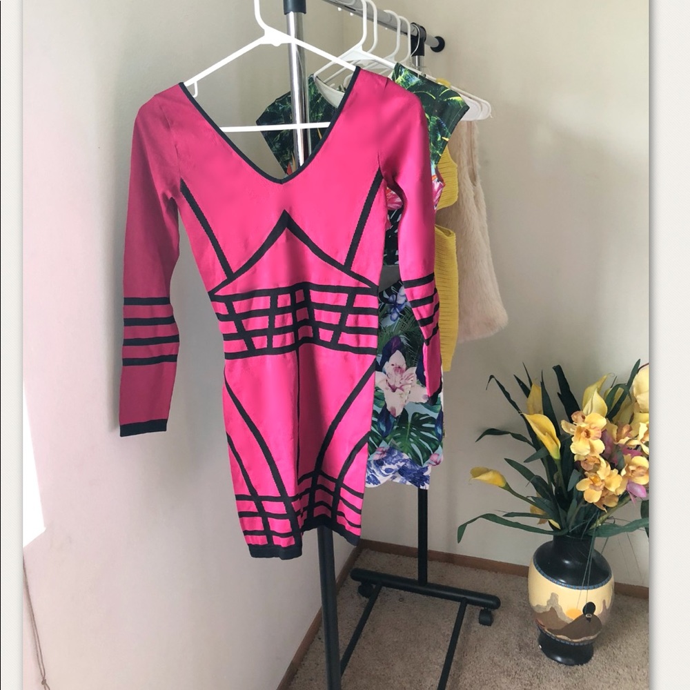Long sleeve bebe mini dress